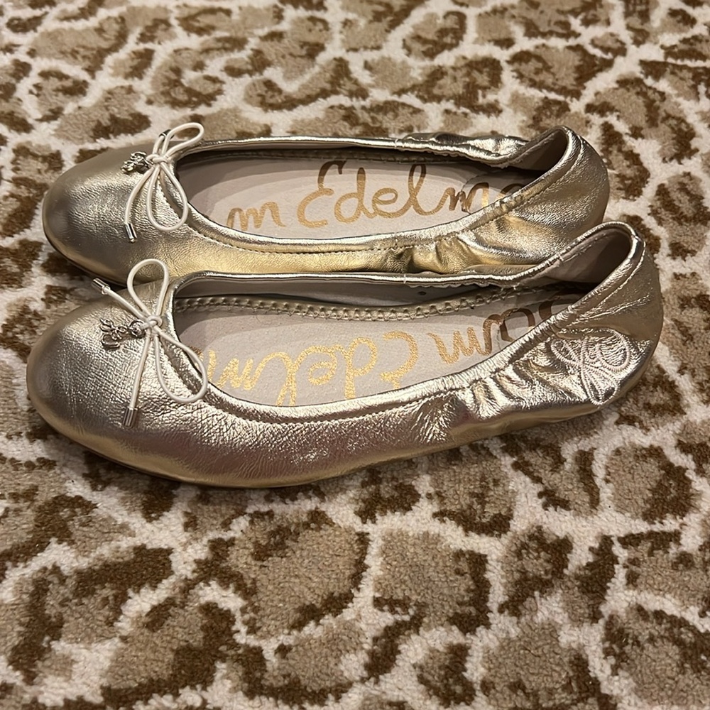 Sam Edelman girls flats - Picture 2 of 3